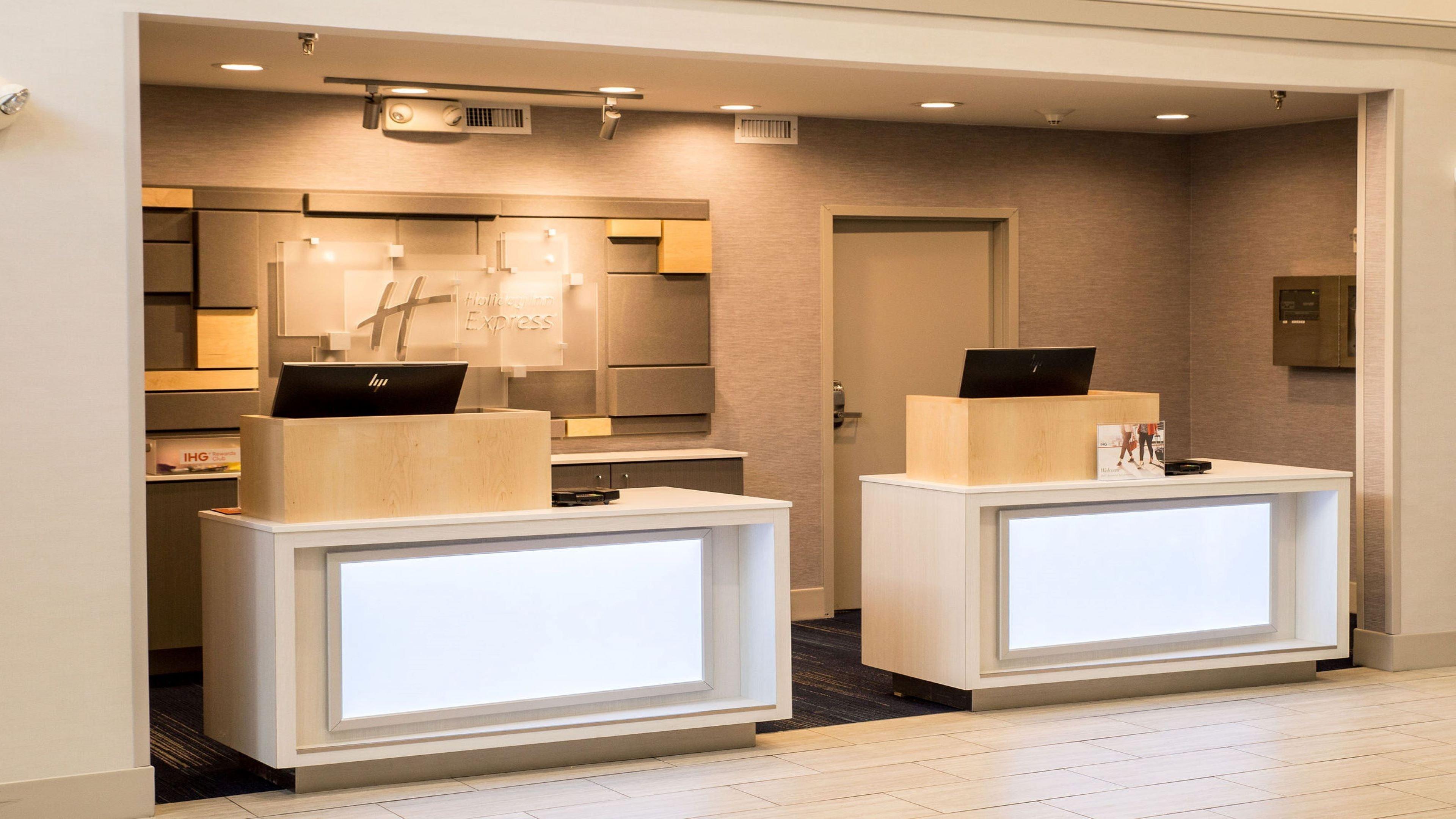 Holiday Inn Express - Columbus - Dublin By Ihg Exterior foto